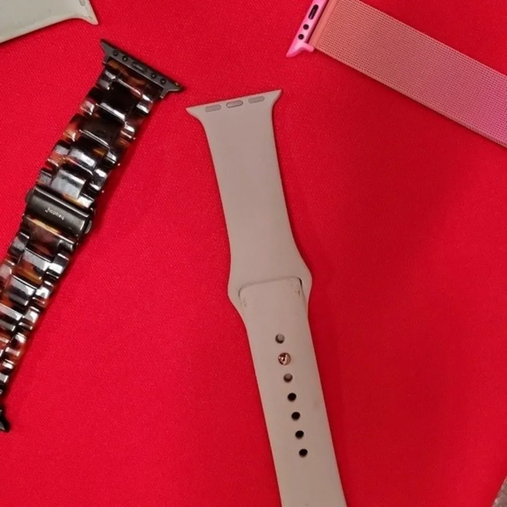 N/A wristbands this